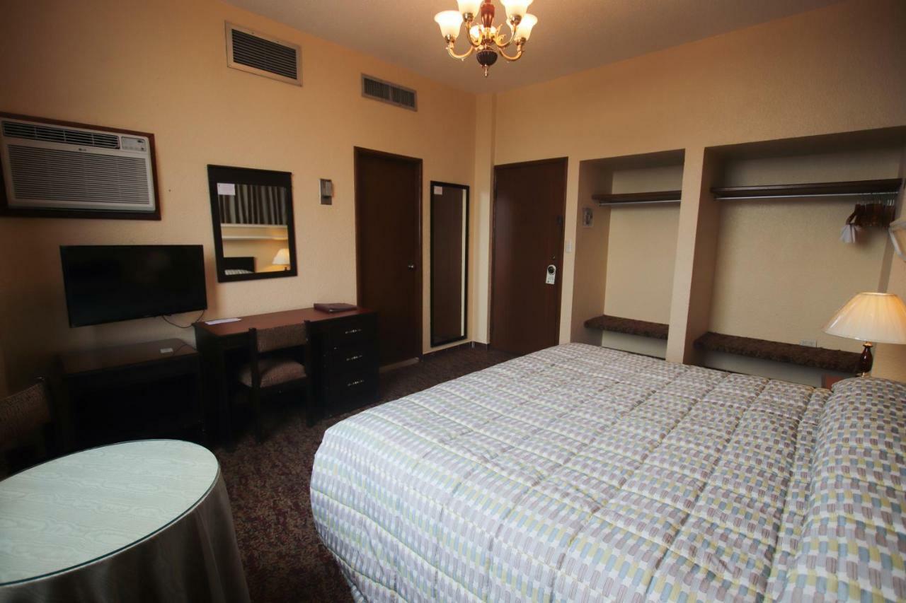 Hotel Montecarlo Tampico Buitenkant foto
